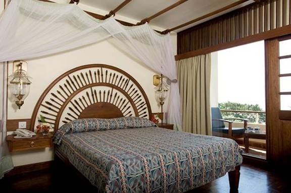 http://www.safari-experts.com/img_hotels/Lake-Manyara-Hotel-room.jpg